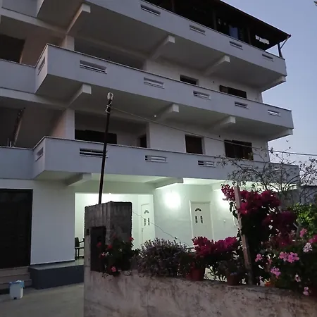 Bali Apartment *